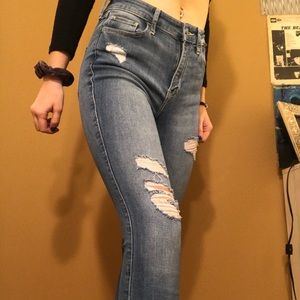 Hollister High Rise Distressed Skinny Jeans